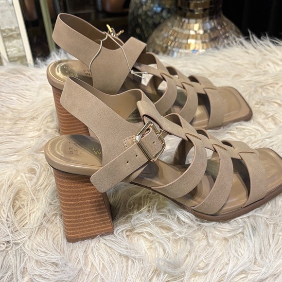 Primark Taupe Strappy Sandals - Picture 4 of 4